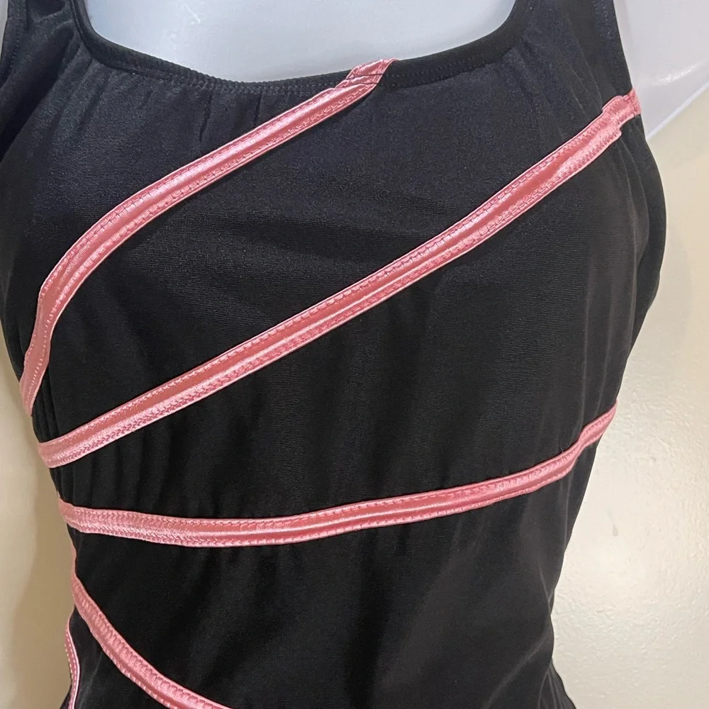 Robby Len Black and Pink One Piece Swimsuit Size 12